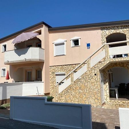 Apartmani Darija Vir Extérieur photo