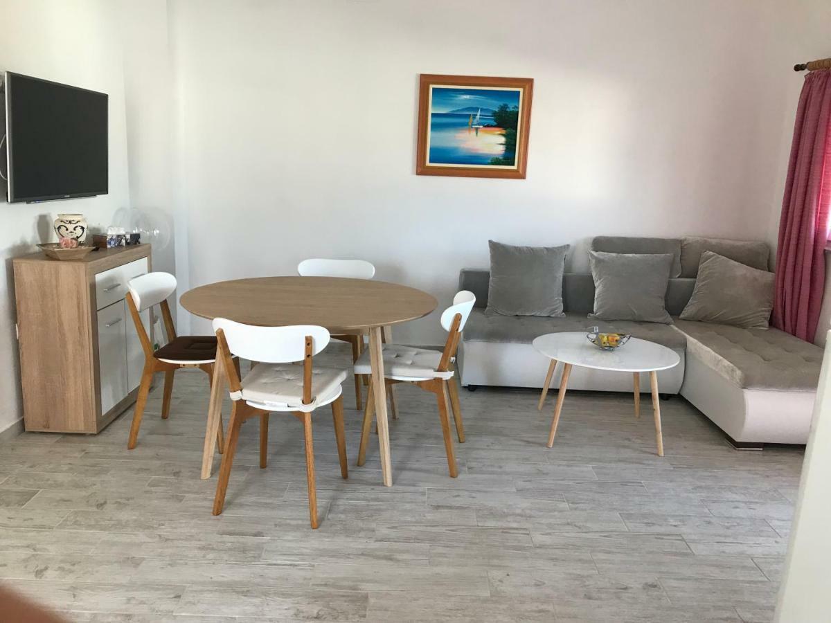Apartmani Darija Vir Extérieur photo