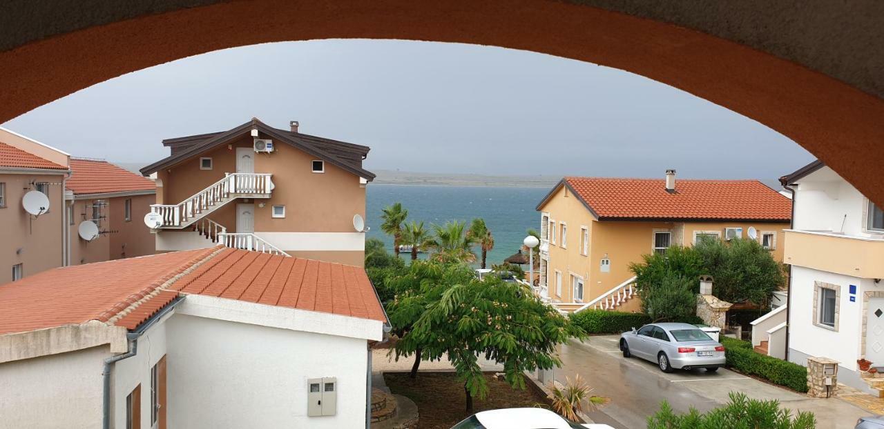 Apartmani Darija Vir Extérieur photo